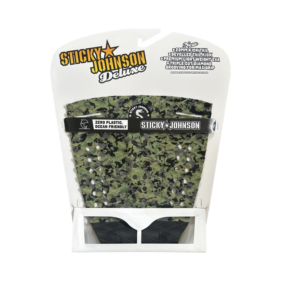 Camo with black kick